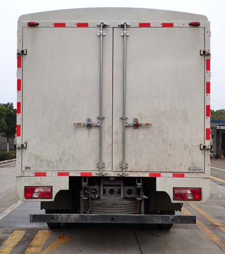 江鈴牌JX5045CCYTGB26倉柵式運輸車公告圖片