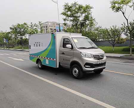 中汽牌ZQZ5033XTYS16密閉式桶裝垃圾車公告圖片