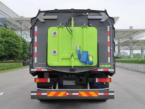 中聯(lián)牌ZBH5180TXSDFE6D洗掃車公告圖片