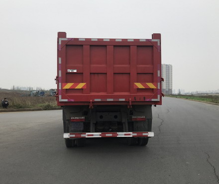 东风牌EQ3318GLV2自卸汽车公告图片