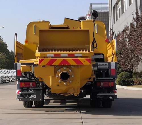 徐工牌XZS5141THB車載式混凝土泵車公告圖片