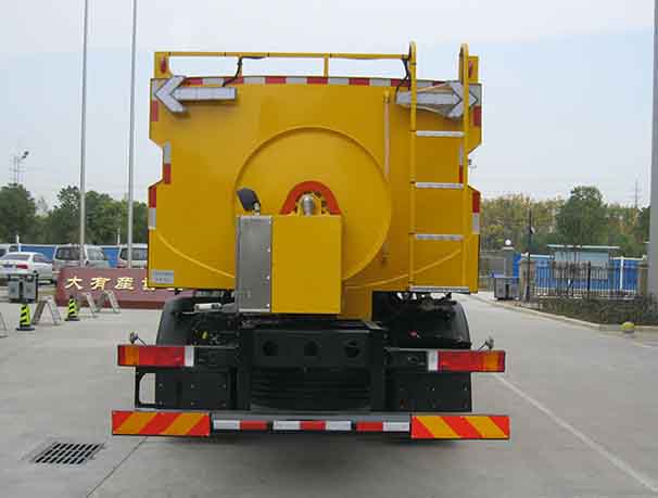 新環(huán)牌WX5182GQXVI清洗車(chē)公告圖片