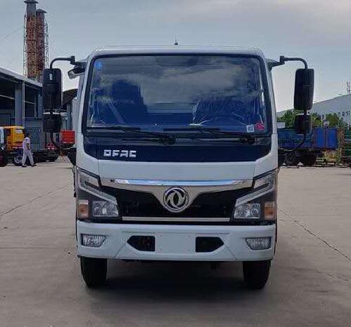 中汽力威牌HLW5121ZZZ6EQ自裝卸式垃圾車公告圖片