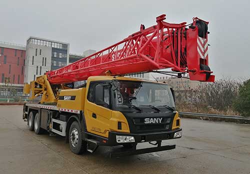 三一牌SYM5337JQZ(STC250E5)汽車起重機(jī)公告圖片