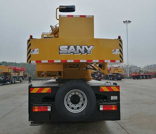 三一牌SYM5337JQZ(STC250E5)汽車起重機(jī)公告圖片