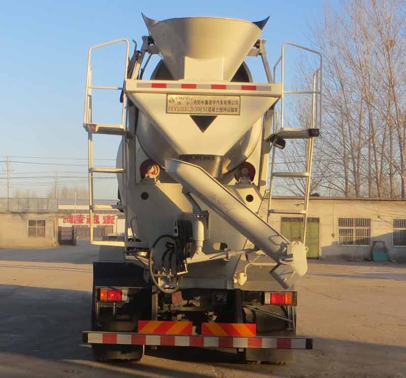 凌宇牌CLY5311GJB30E51混凝土攪拌運(yùn)輸車公告圖片