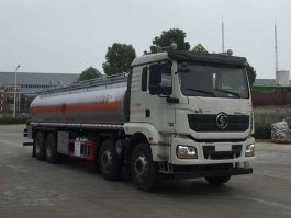 易燃液体罐式运输车