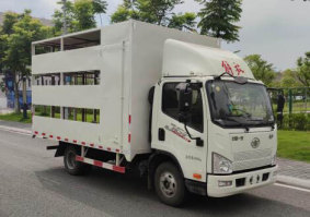 解放牌CA5040CYFP40K61L2E6A84养蜂车