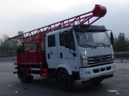 钻机车