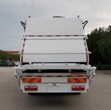 江淮牌HFC5250ZYSSZ壓縮式垃圾車公告圖片