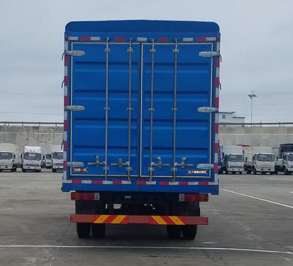 解放牌CA5189CCQPK2L2E5A80畜禽運輸車公告圖片