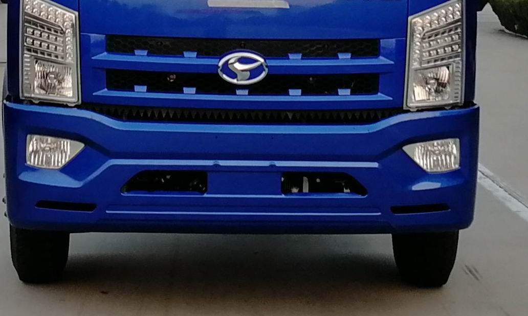 時(shí)風(fēng)牌SSF5046CCYDJ44-Y倉(cāng)柵式運(yùn)輸車公告圖片