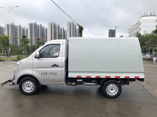 东风牌SE5030TYH6路面养护车公告图片