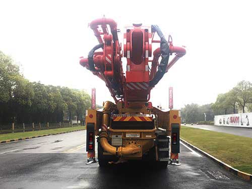 三一牌SYM5447THBF混凝土泵車公告圖片