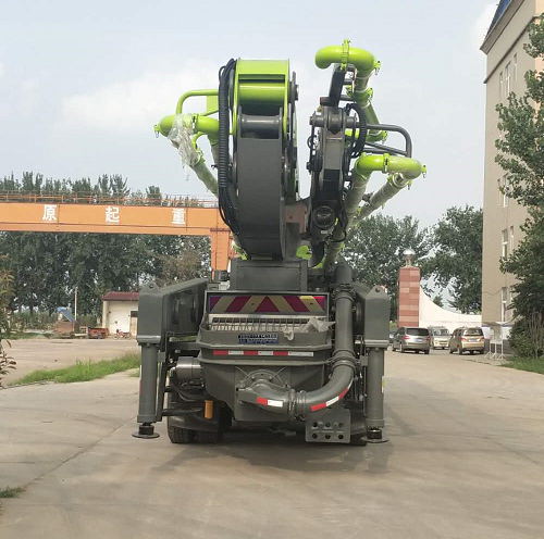 豐汽牌DXD5420THBL混凝土泵車公告圖片