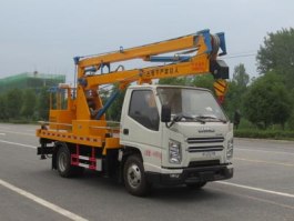 高空作业车