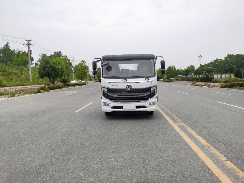 程力威牌CLW5086TDYE6多功能抑塵車(chē)公告圖片