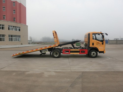 豪曼牌ZZ5048TQZF17EB6清障車公告圖片