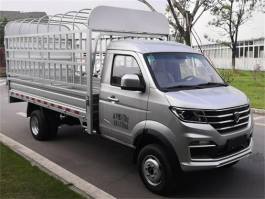 仓栅式运输车