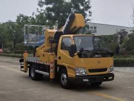 高空作业车