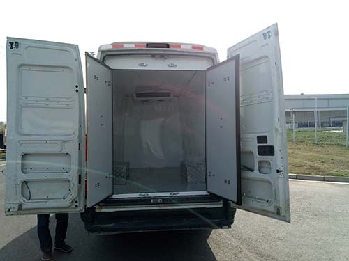 依維柯牌NJ5046XLLF2E疫苗冷鏈車(chē)公告圖片