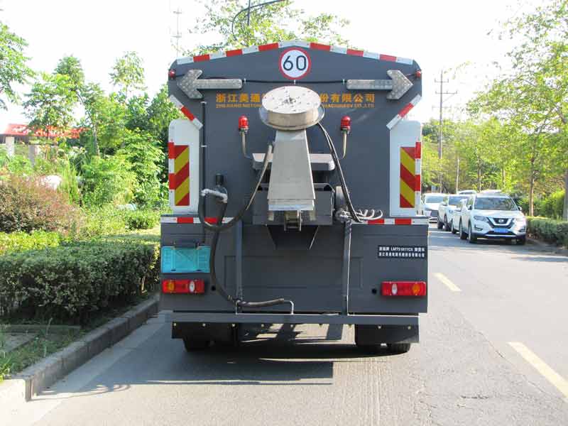 浙通牌LMT5181TCX除雪車(chē)公告圖片