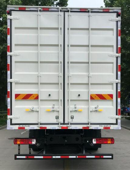 福田牌BJ5186XXY-3A廂式運(yùn)輸車公告圖片