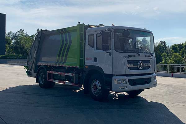 丰霸牌STD5182ZYSGF6NG压缩式垃圾车公告图片