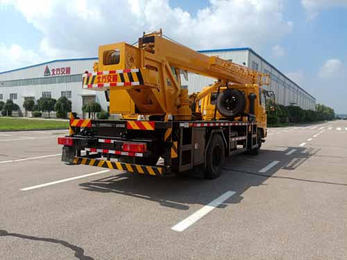 凱帆牌KFM5146JQZ8H汽車起重機(jī)公告圖片