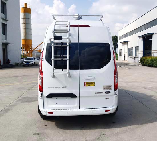 軺軒牌HZX5040XZH指揮車(chē)公告圖片