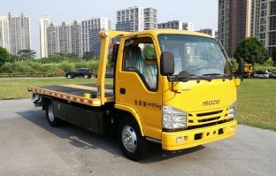 清障车
