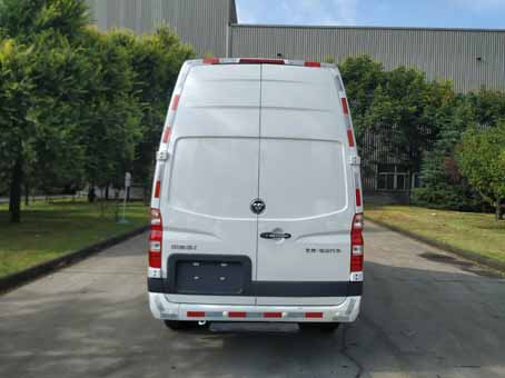 福田牌BJ5048XXY-M8廂式運(yùn)輸車公告圖片