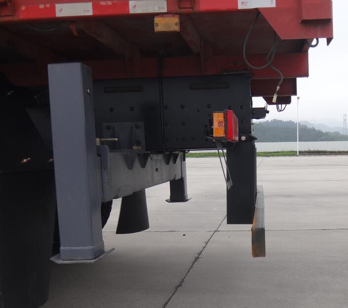 十通牌STQ5318JSQA6隨車起重運(yùn)輸車公告圖片