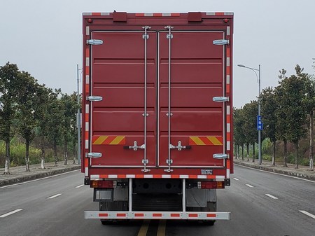 陜汽牌SX5250XYKMP6549翼開啟廂式車公告圖片