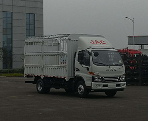 江淮牌HFC2043CCYP91K1C2V-S越野仓栅式运输车公告图片