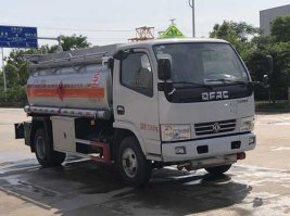 专威牌HTW5070GYYEC运油车