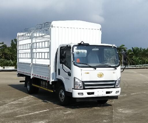 解放牌CA5100CCYP40K62L5E5A84倉(cāng)柵式運(yùn)輸車公告圖片