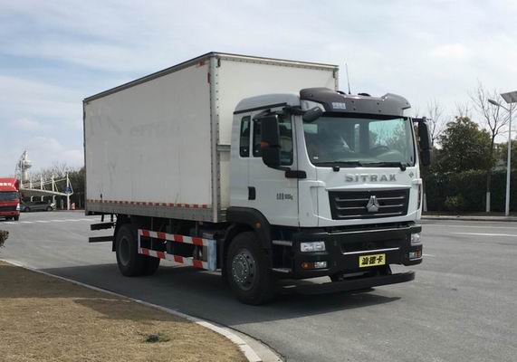 汕德卡牌ZZ5186XXYN501GF1CL廂式運(yùn)輸車公告圖片