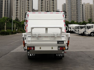 東岳牌ZTQ5070ZYSQLG34F壓縮式垃圾車公告圖片