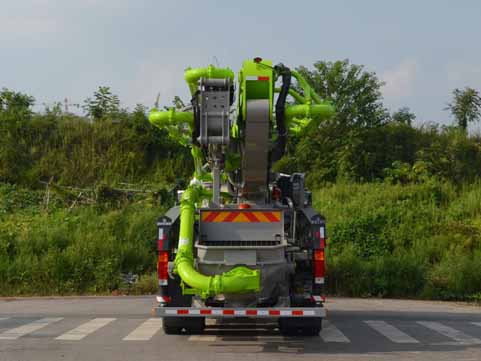 中聯(lián)牌ZLJ5280THBJE混凝土泵車公告圖片