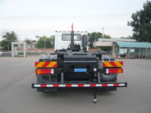 亞特重工牌TZ5182ZXXDF6NJ車廂可卸式垃圾車公告圖片