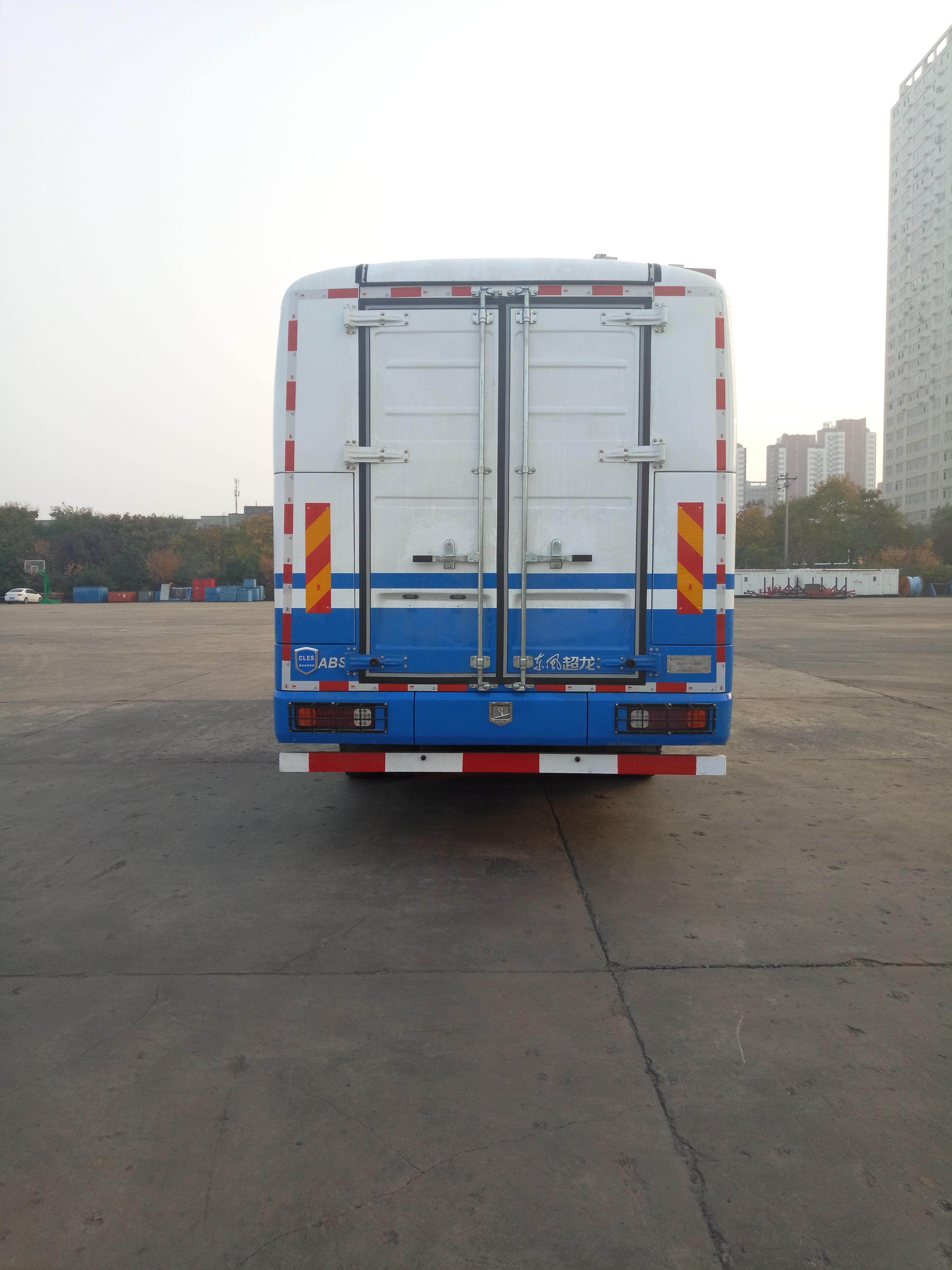 寶石機(jī)械牌BSJ5163TSJ試井車公告圖片