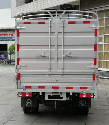 長(zhǎng)安牌SC5034CCYFAS6B2倉(cāng)柵式運(yùn)輸車公告圖片