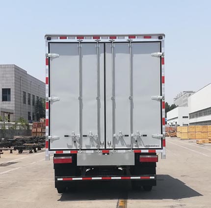 歐鈴牌ZB5042XXYUDD6L廂式運(yùn)輸車公告圖片
