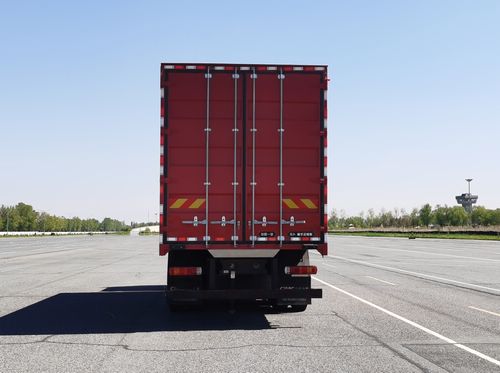 解放牌CA5260XXYP66K1L3T1E6Z廂式運(yùn)輸車公告圖片