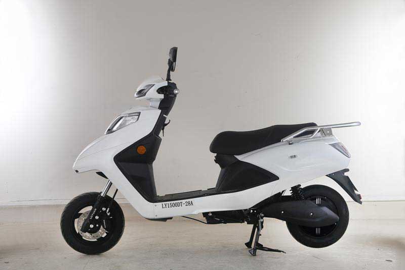 绿源牌LY1500DT-28A电动两轮摩托车公告图片