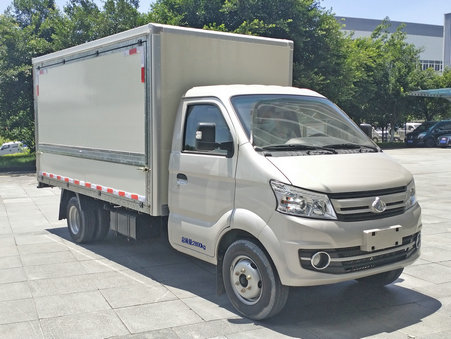 長安牌SC5034XYKFRD6B3翼開啟廂式車公告圖片