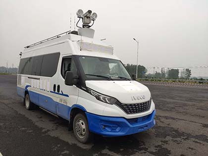 CEV5050XTXEC型通信车图片