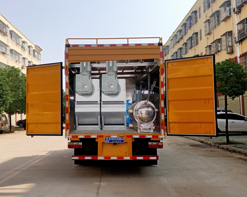 程力威牌CLW5095TWC6污水處理車公告圖片