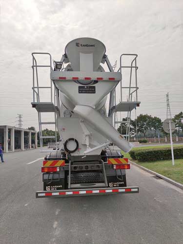 柳工牌LGJ5312GJBT5GE混凝土攪拌運輸車公告圖片